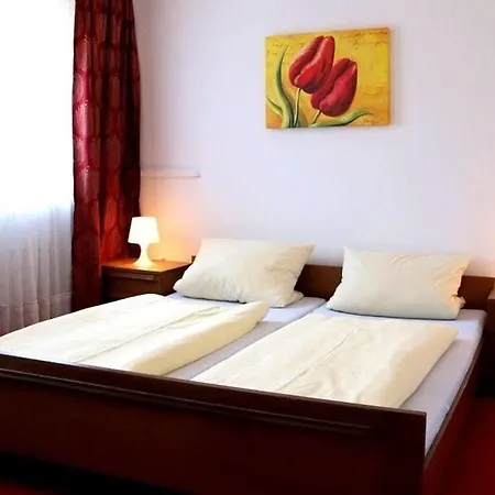 Tannenhof 2* Lütz