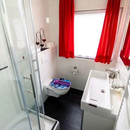 Tannenhof Gæstehus 2*