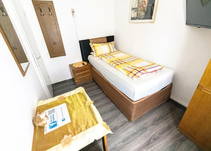 坦能豪夫旅馆 招待所