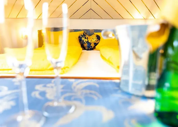 招待所 坦能豪夫旅馆 2*